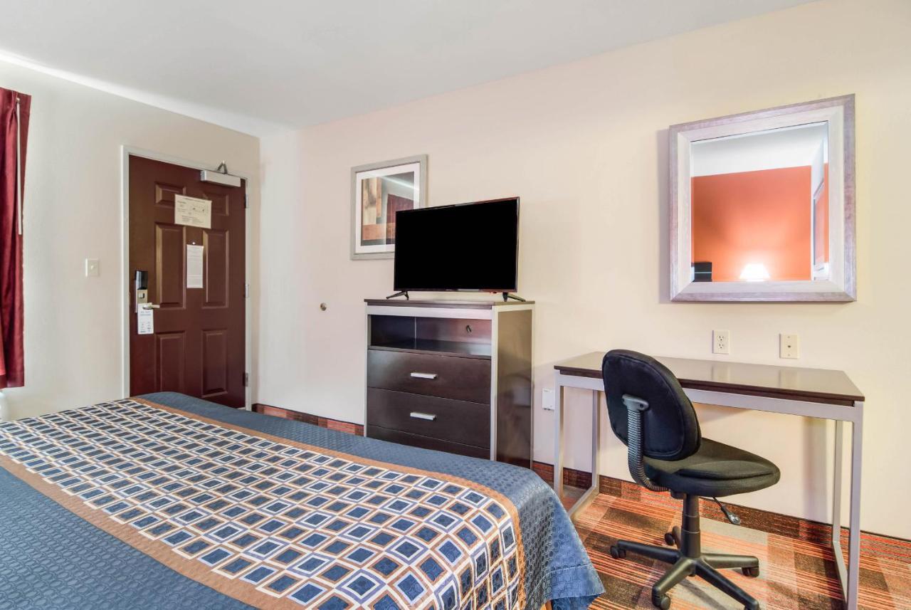 Americas Best Value Inn - Mableton Exterior photo
