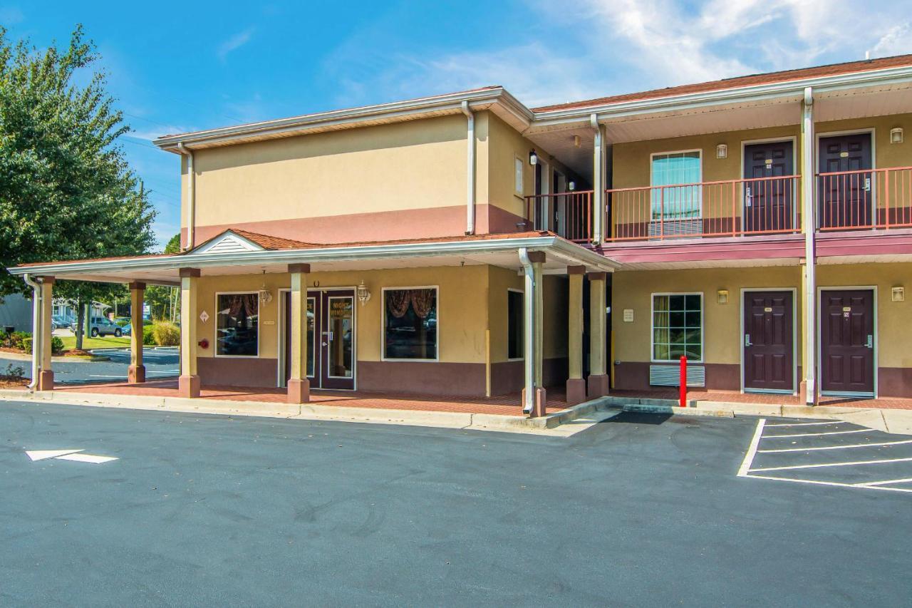 Americas Best Value Inn - Mableton Exterior photo
